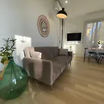 Vacanze Zen Vue 5 Mn Plage, 3 Mn Tennis Club,wifi 아파트 산레모