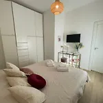 Vacanze Zen Vue 5 Mn Plage, 3 Mn Tennis Club,wifi 아파트 산레모