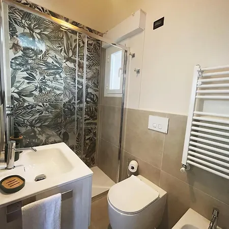 アパート Vacanze Zen Vue 5 Mn Plage, 3 Mn Tennis Club,wifi サンレモ