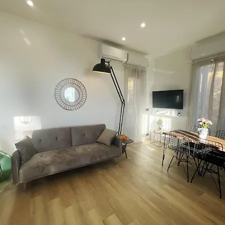 Vacanze Zen Vue 5 Mn Plage, 3 Mn Tennis Club,wifi サンレモ