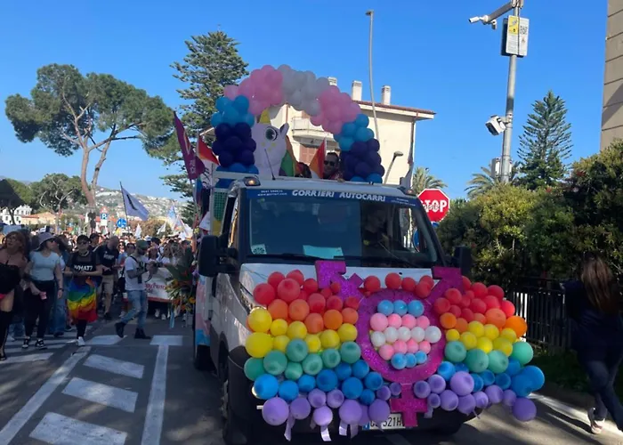 Apartment Vacanze Zen Vue 5 Mn Plage, 3 Mn Tennis Club,wifi Sanremo